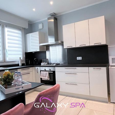 Galaxy Spa - Suite Venus Jacuzzi Et Sauna Privatif Champigneulles Eksteriør billede