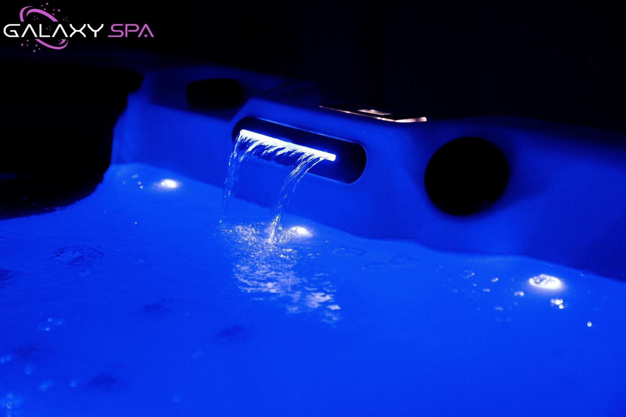 Galaxy Spa - Suite Venus Jacuzzi Et Sauna Privatif Champigneulles Eksteriør billede
