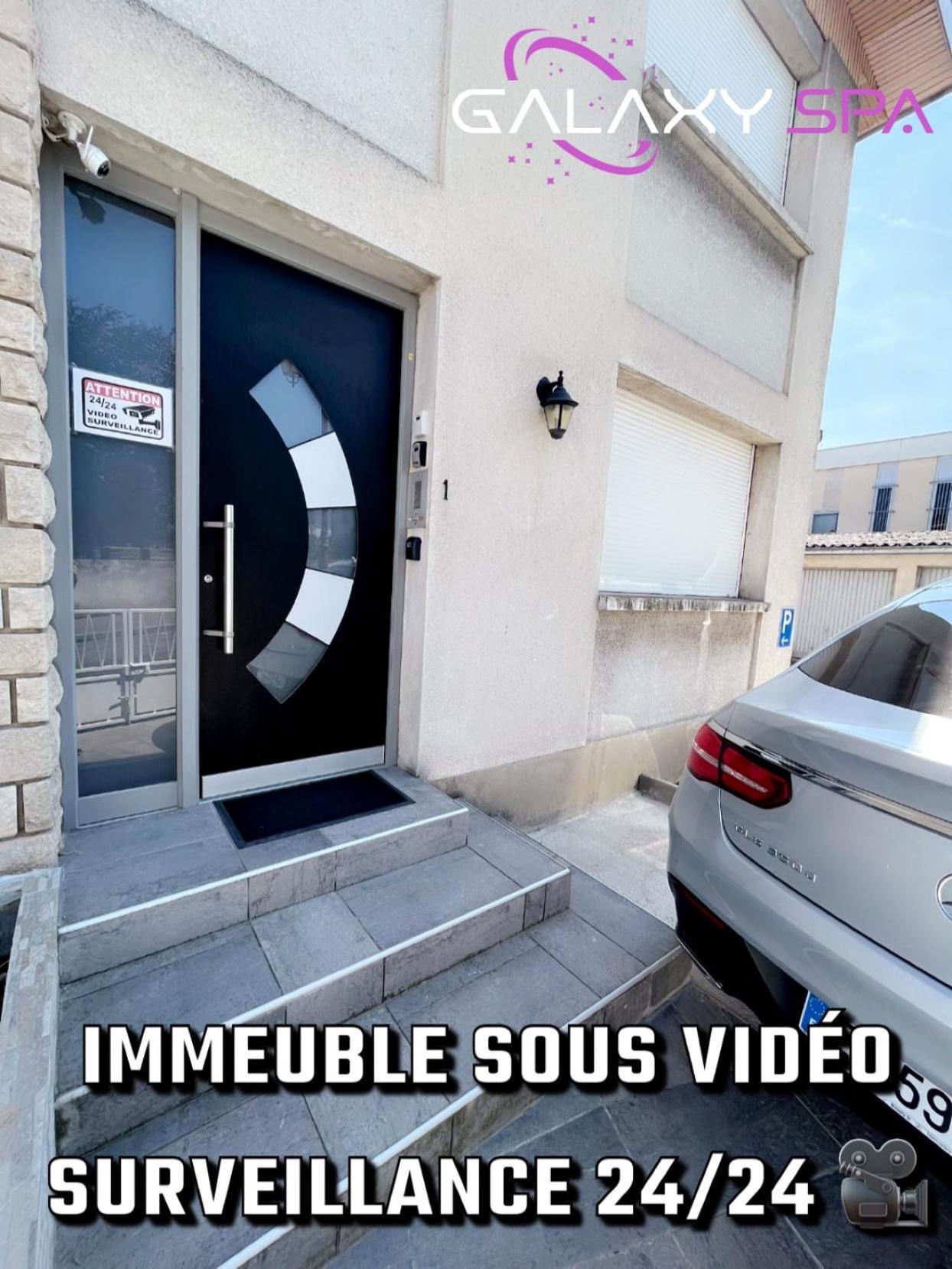 Galaxy Spa - Suite Venus Jacuzzi Et Sauna Privatif Champigneulles Eksteriør billede